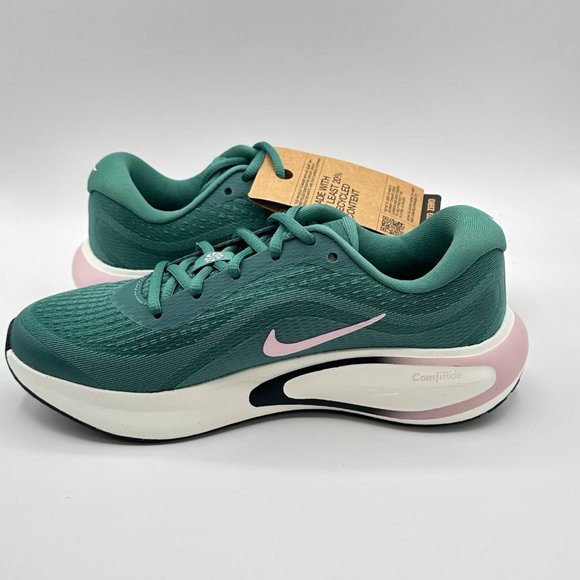 Women's Nike Journey Run Bicoastal Black Sail Pink  FJ7765-301 Sz 6 - Picture 9 of 13